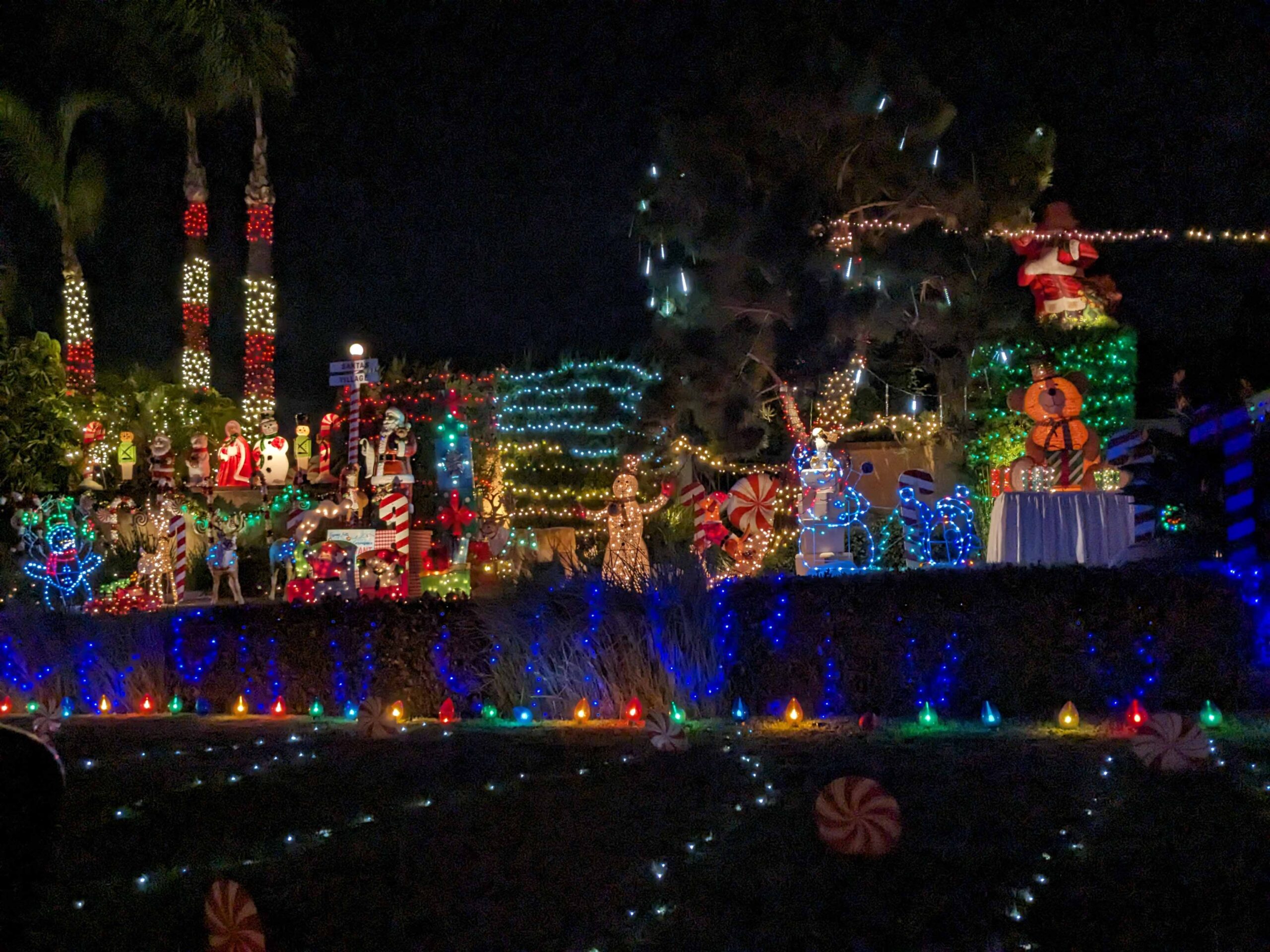 Nellie Gail Ranch Christmas Lights in Laguna Hills - Family Kids Fun